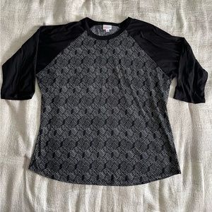 LuLaRoe Randy 2XL Knit Baseball Tee
